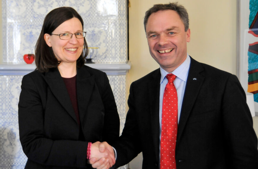 Heta stolen med Skolverkets generaldirektör Anna Ekström