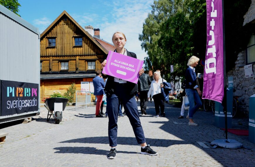 Vi sätter ung press på Almedalsveckan