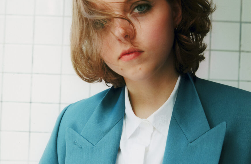 21-åriga Esther inleder filmfestivalens konsertprogram