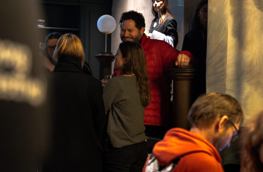 Recension av Queendom och Hoard