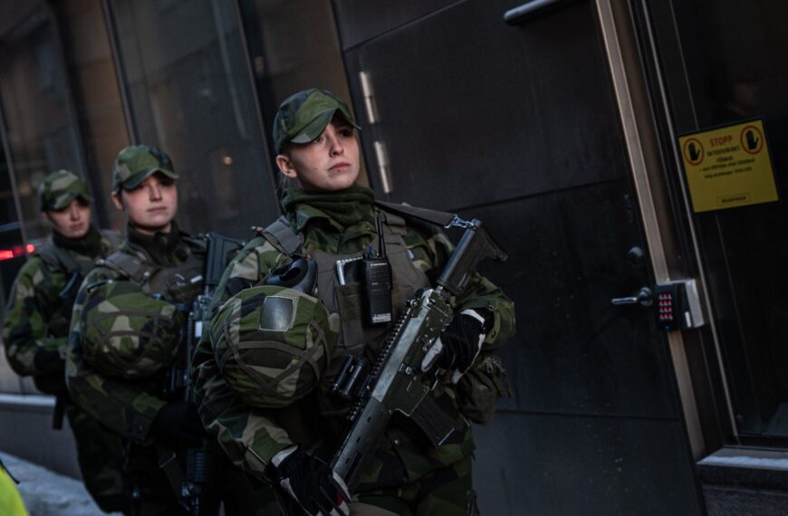 Större behov hos Försvarsmakten – Fler ska klara mönstring