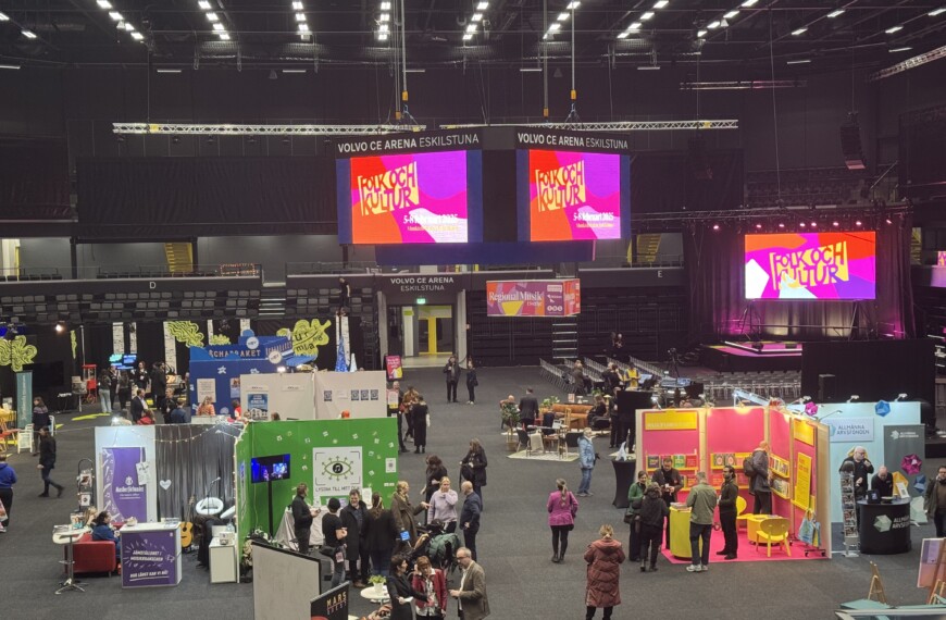 Bianca Kronlöf om konstnärligt civilkurage