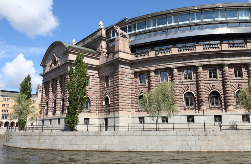 Aye Alrokaby: Sänk rösträttsåldern till 16 år för en mer inkluderande och hållbar demokrati!