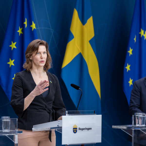 Nina Larsson blir ny jämställdhets- och arbetslivsminister