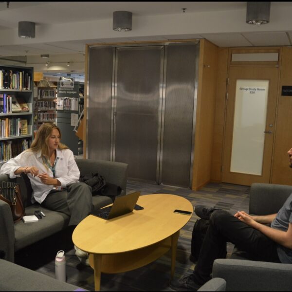 Unga utmanar alkoholnormen – kräver trygga samhällen och nyktra mötesplatser