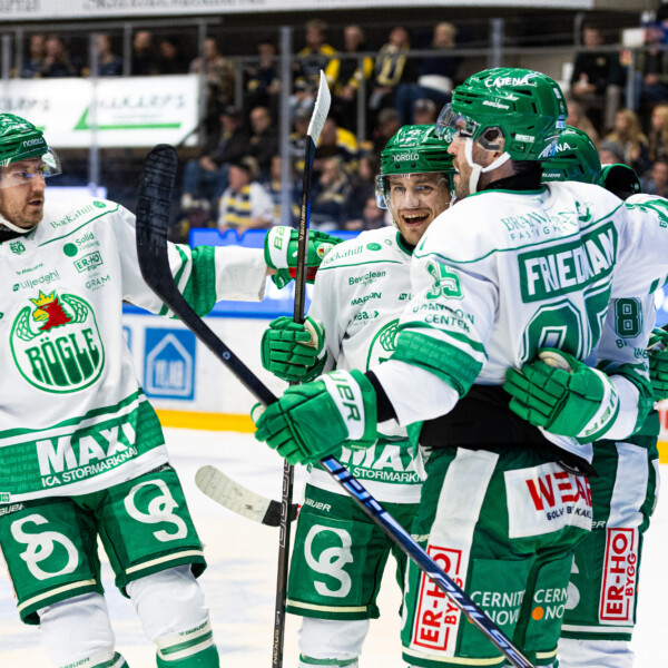 HV71 föll tungt – Rögle starkast i Husqvarna Garden