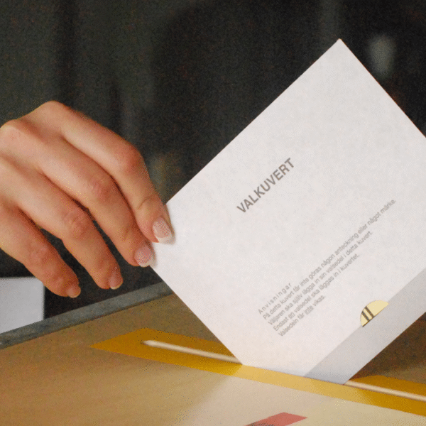 Aye Alrokaby: Sänk rösträttsåldern till 16 år för en mer inkluderande och hållbar demokrati!