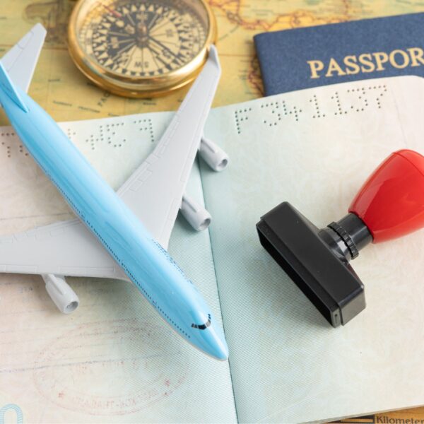 How identity coexist with the immigrant