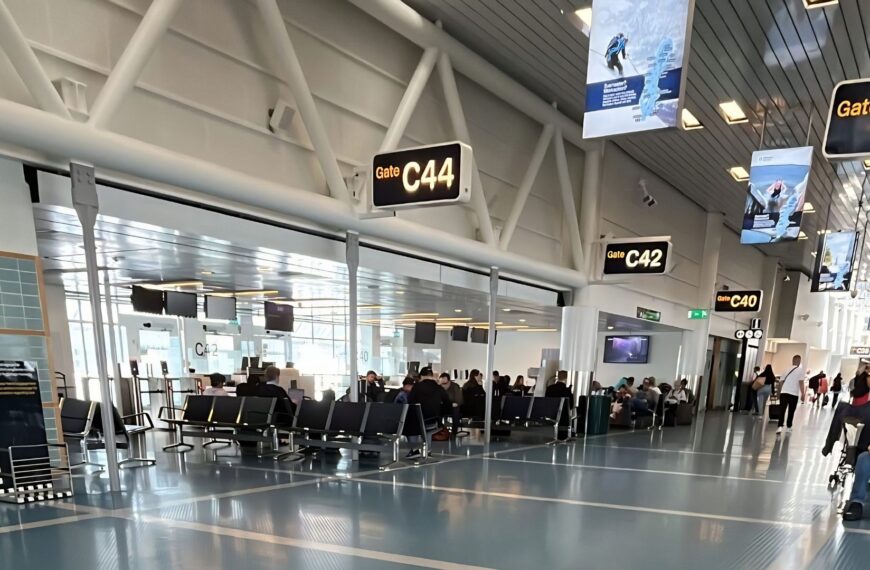 Jag trodde att vi skulle semestra i Sverige -men vi flyttade hit