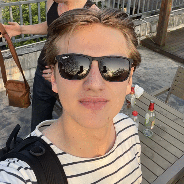 Elvin, 19, testade RFSU:s dejtingmanual