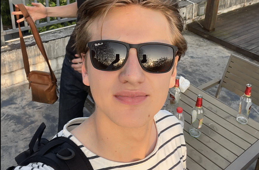 Elvin, 19, testade RFSU:s dejtingmanual